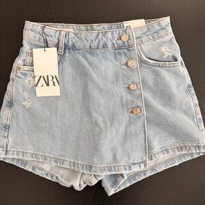 Zara Light Blue Button-Up Jean Shorts